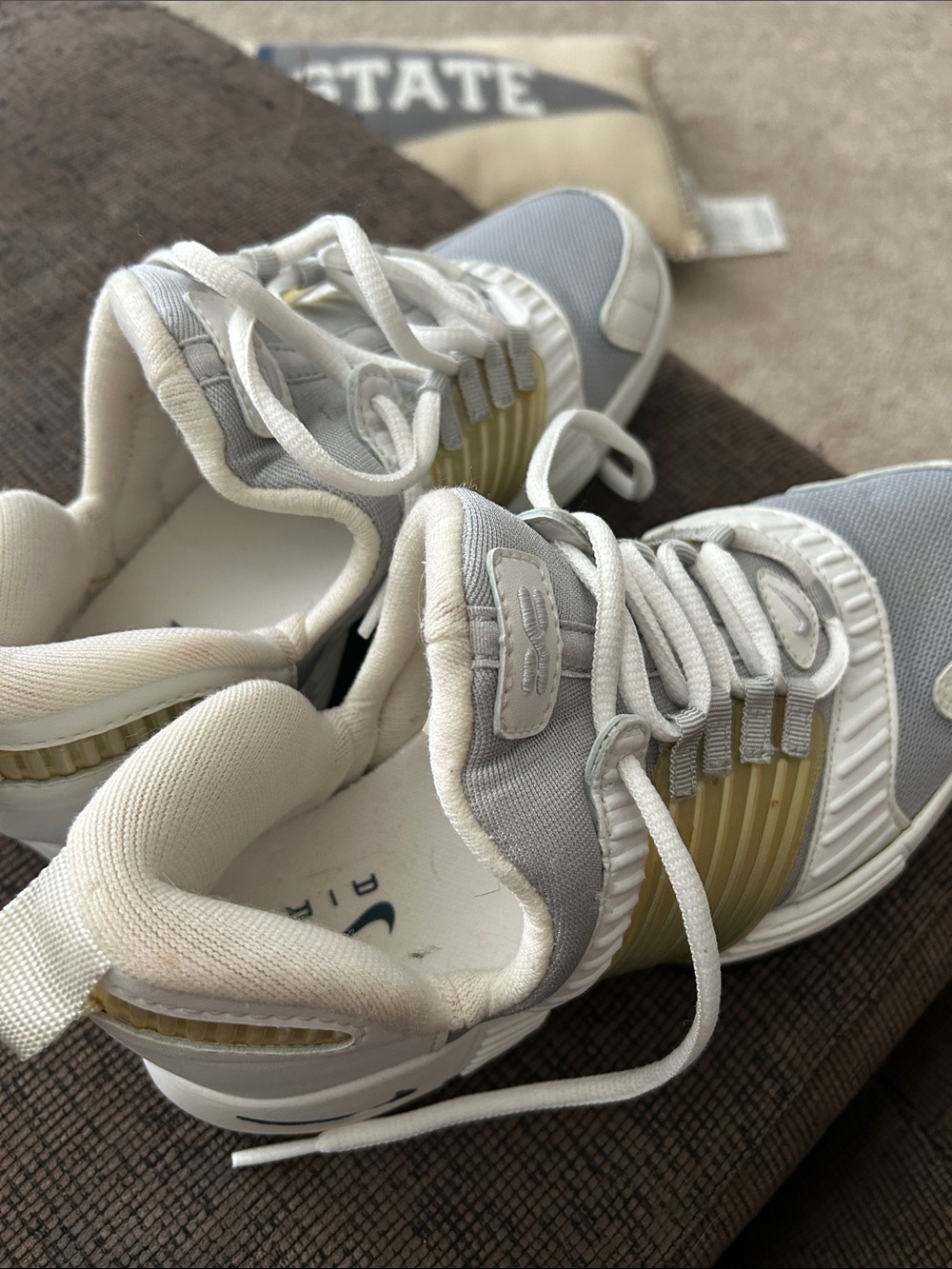 Women’s Athletic Sneakers in Light Gray and Cream
